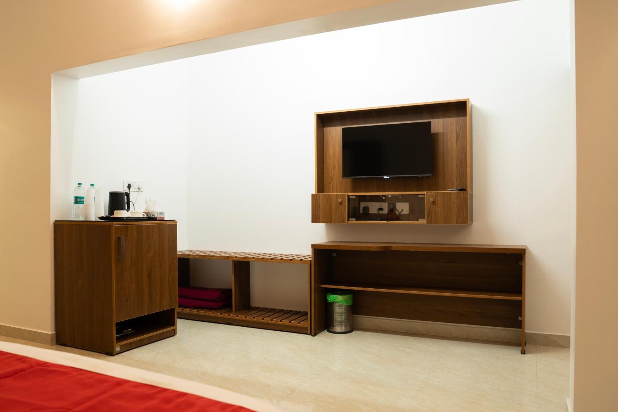 Alappuzha Alleppey Holiday Beach Resort מראה חיצוני תמונה